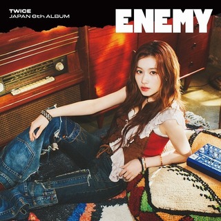 TWICE「ENEMY（NAYEON盤）」 | Warner Music Japan