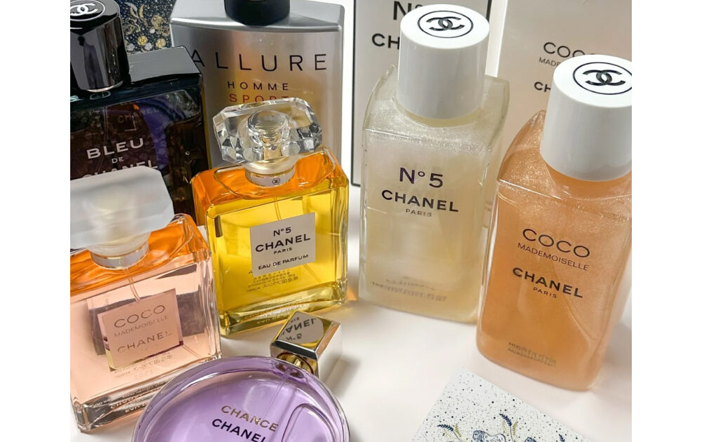 シャネル・クリスマスコフレ2025】10／31発売！人気フレグランスが