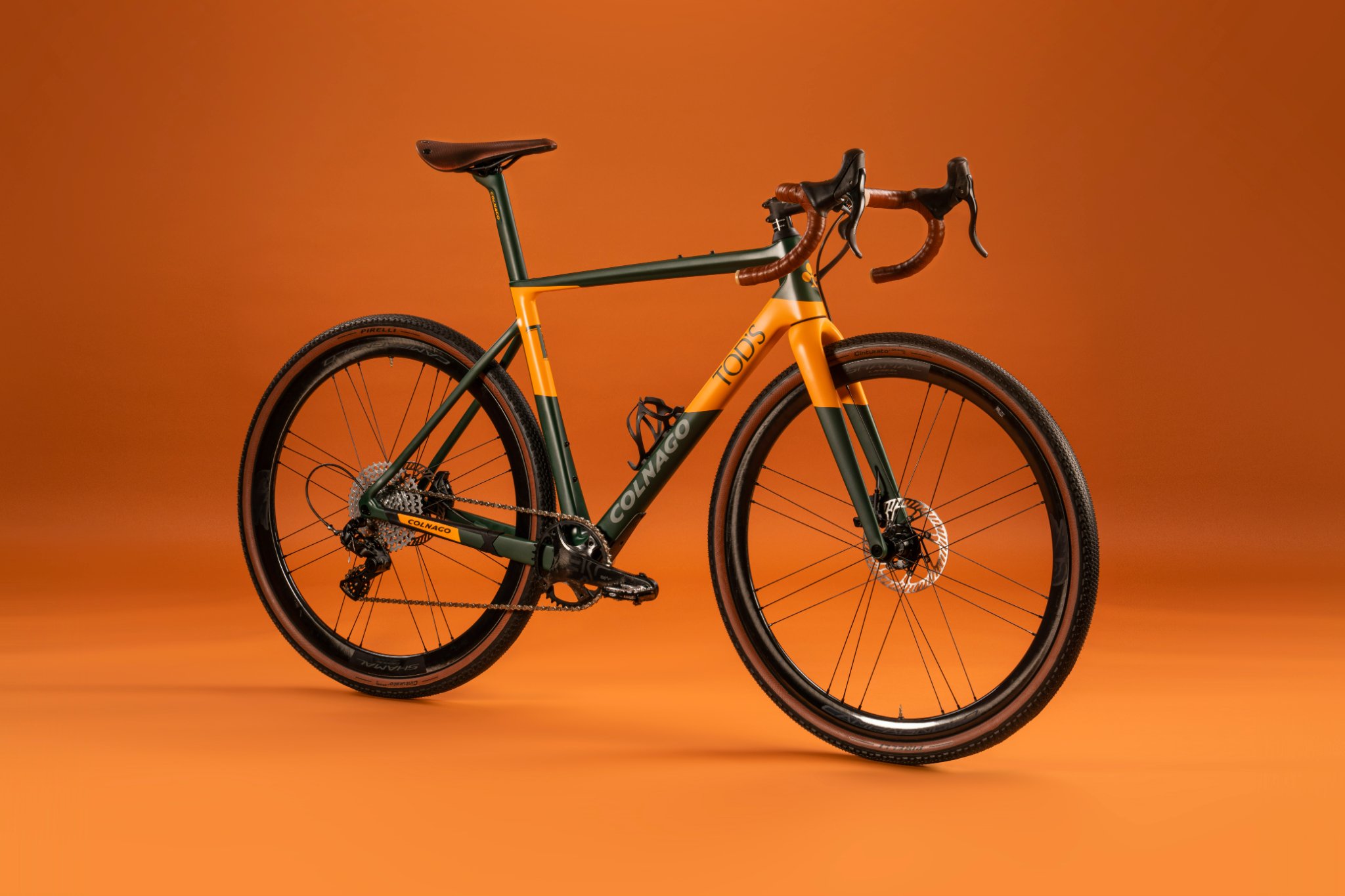 COLNAGO X TOD'S コラボレーションモデル COLNAGO JAPAN OFFICIAL SITE