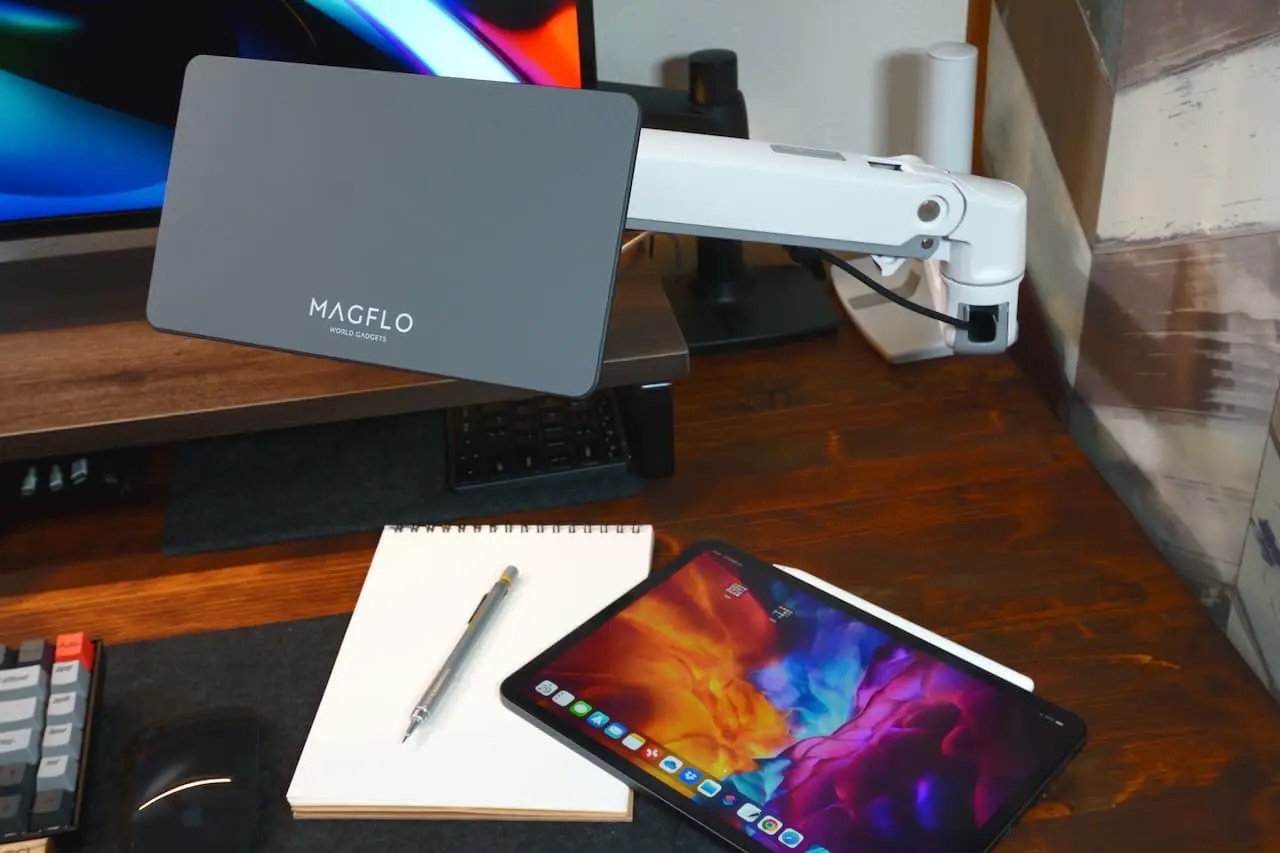 WORLD GADGETS iPad Pro/Air用VESAマウント「MAGFLO」レビュー