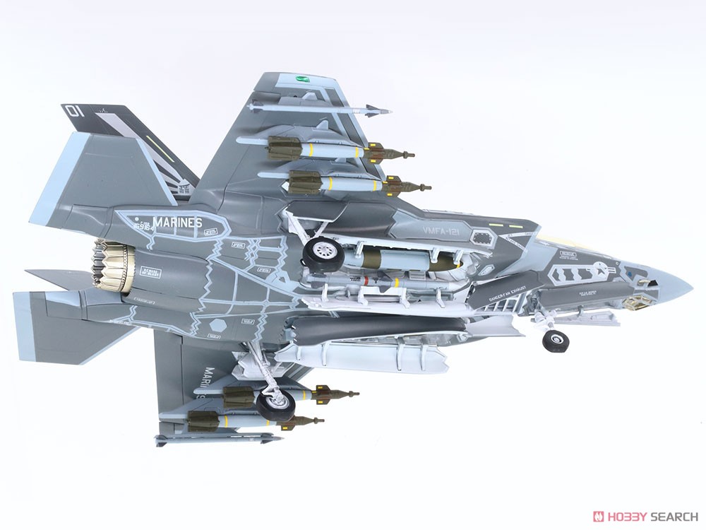 イギリス海軍 F-35B ライトニング II STOVL バージョン (プラモデル