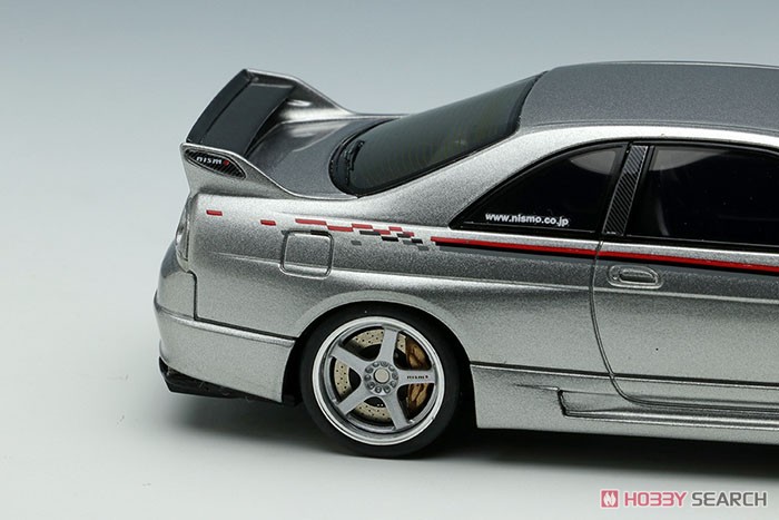 日産 スカイラインGT-R (BCNR33) NISMO R-tune (ミニカー) - ホビー