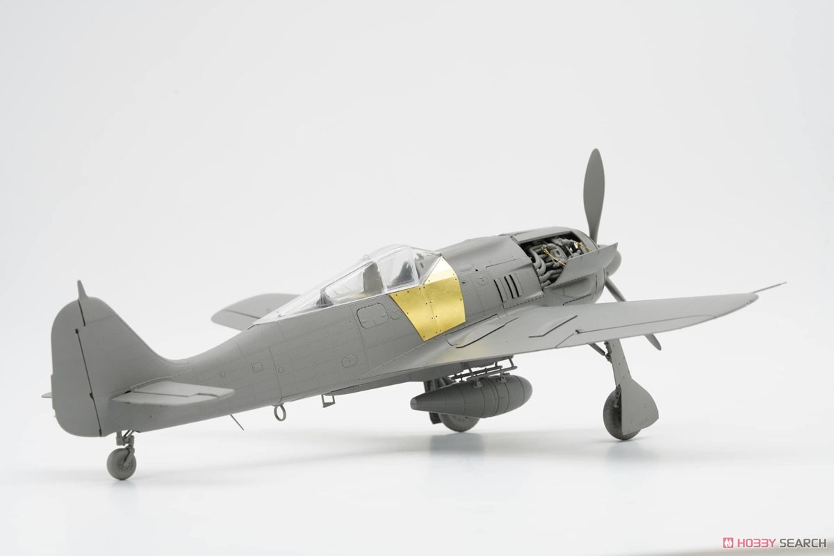 フォッケウルフ Fw190 A-8 4in1 (R2/R6/R7/R8) (プラモデル) - ホビー