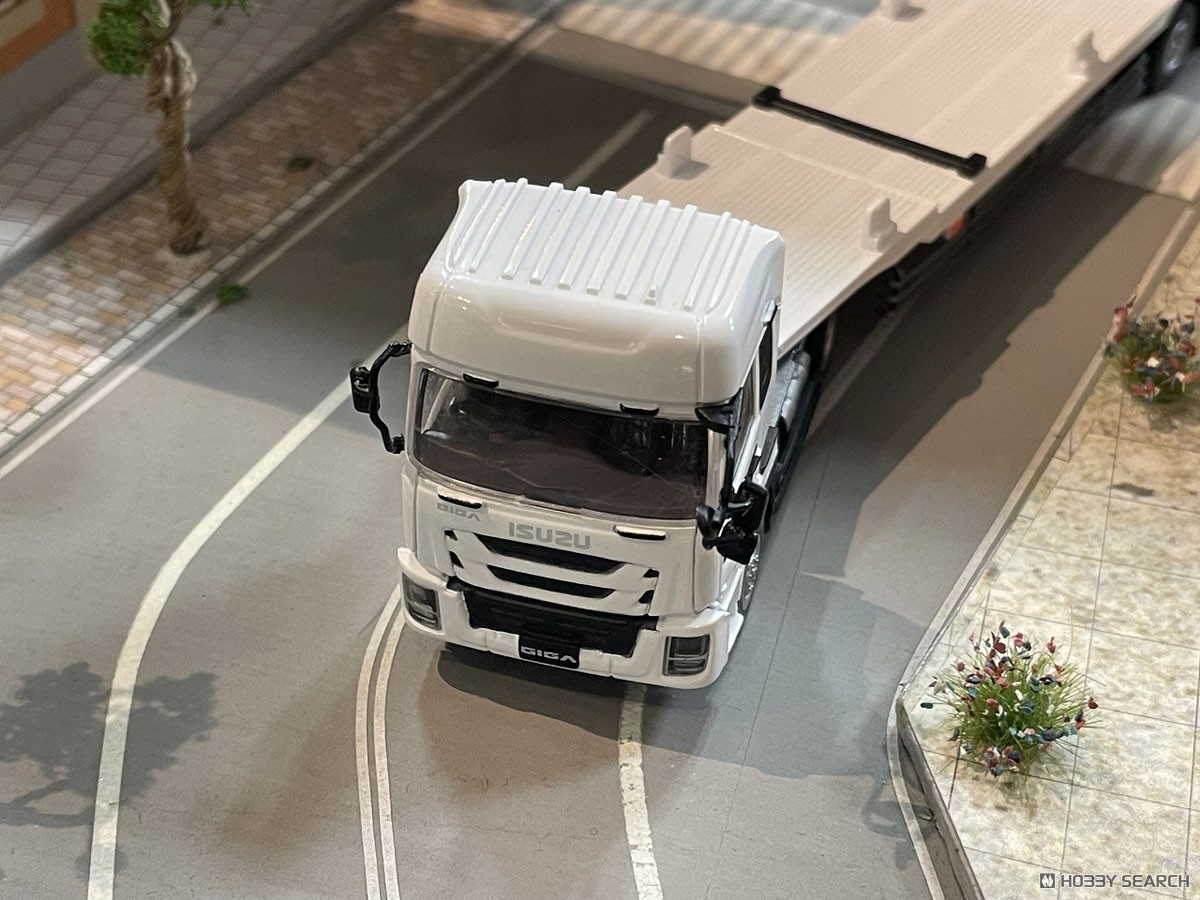 16番(HO) ISUZU GIGA＋鉄道コンテナ積載用セミトレーラー (鉄道模型