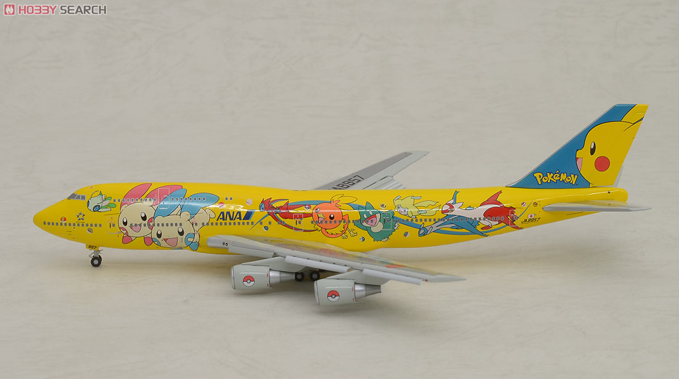 1/400 747-400D JA8957 ピカチュウジャンボ フラップダウン (完成品