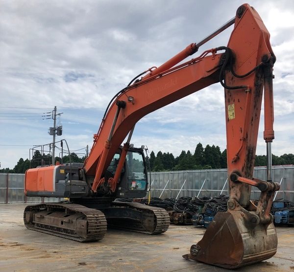 ZX350（ユンボ） | 海外製建設機械の最適な調達、海外建機メーカーとの