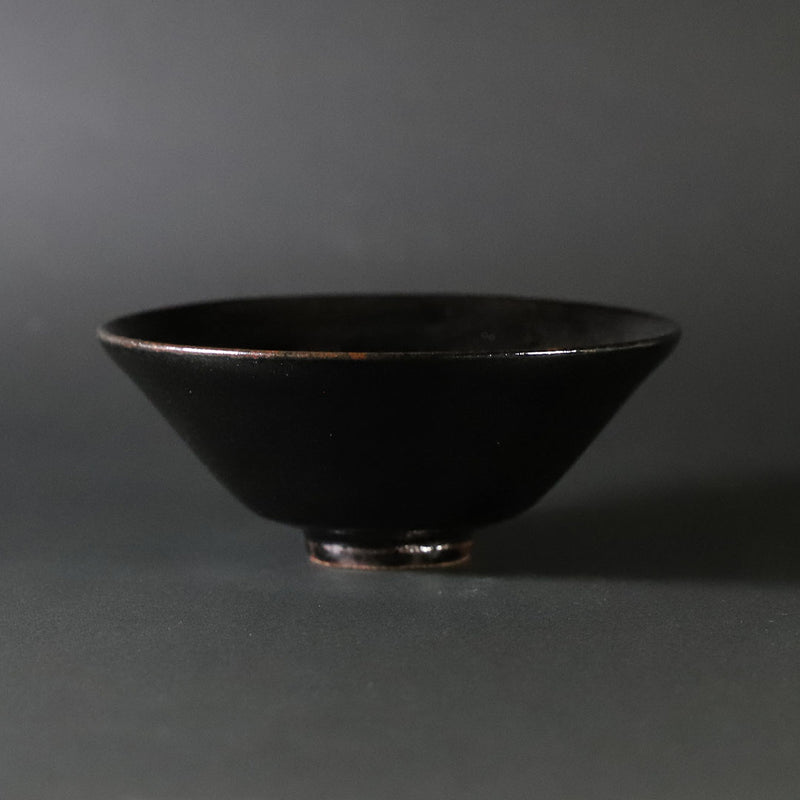 中里太郎右衛門窯 作 黒唐津碗 – ギャラリー一番館オンラインショップ
