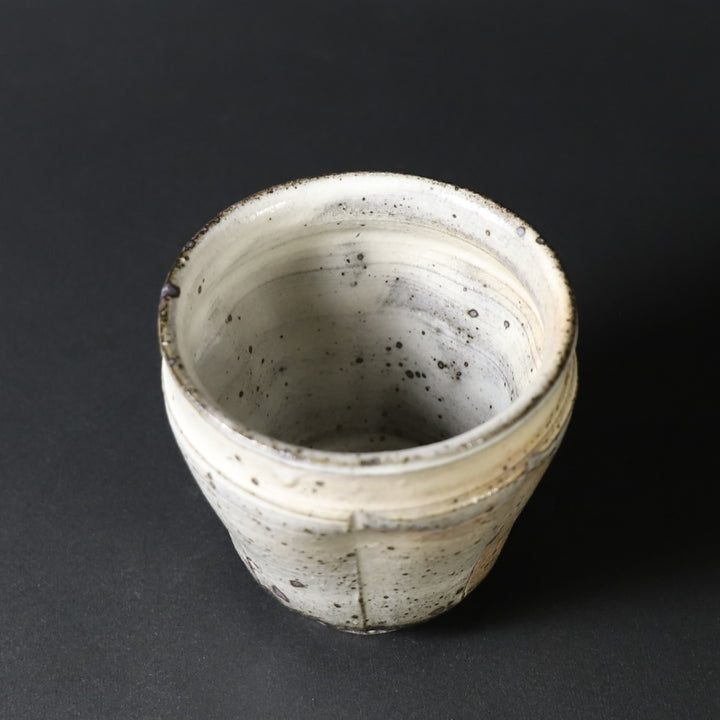 中里隆 作 唐津粉引湯呑 – ギャラリー一番館オンラインショップ