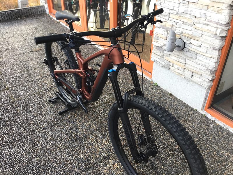 新たにモデルチェンジした「FUEL EX8」店頭在庫ございます！【箕面】