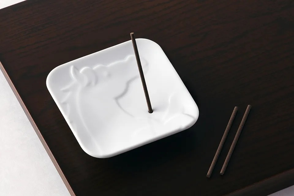 水玉の酒器「ふらっとぐい飲み」 | 224porcelain