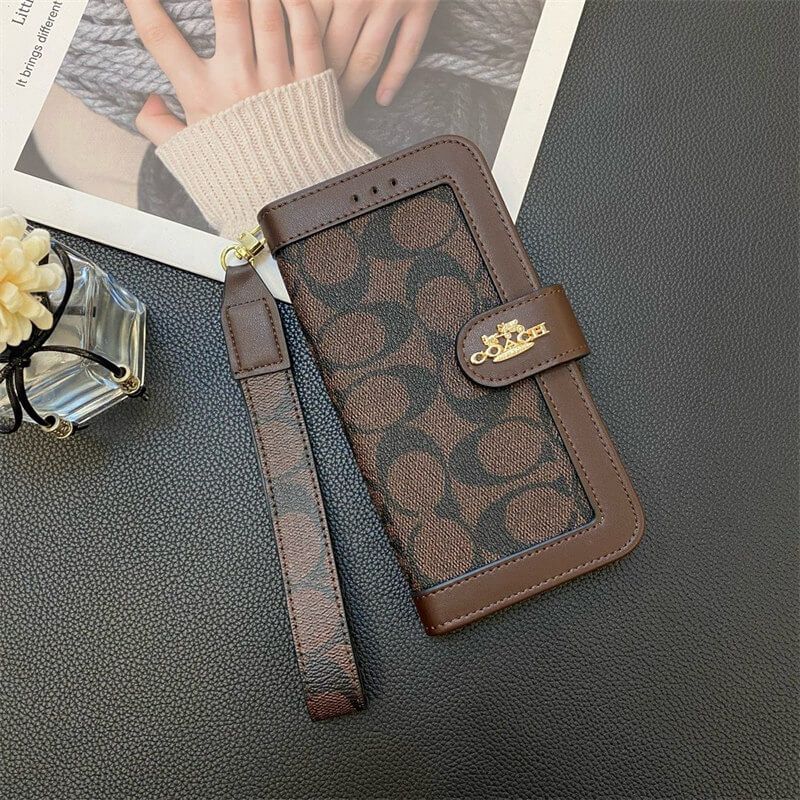 iphone17/17ptomax/16/16pro ケース コーチ iphone15/15pro ケース