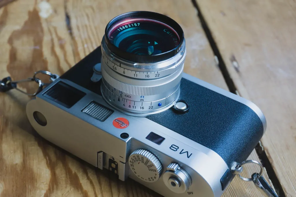 Zeiss 28mm 2.8 ZM Biogon Review - 35mmc