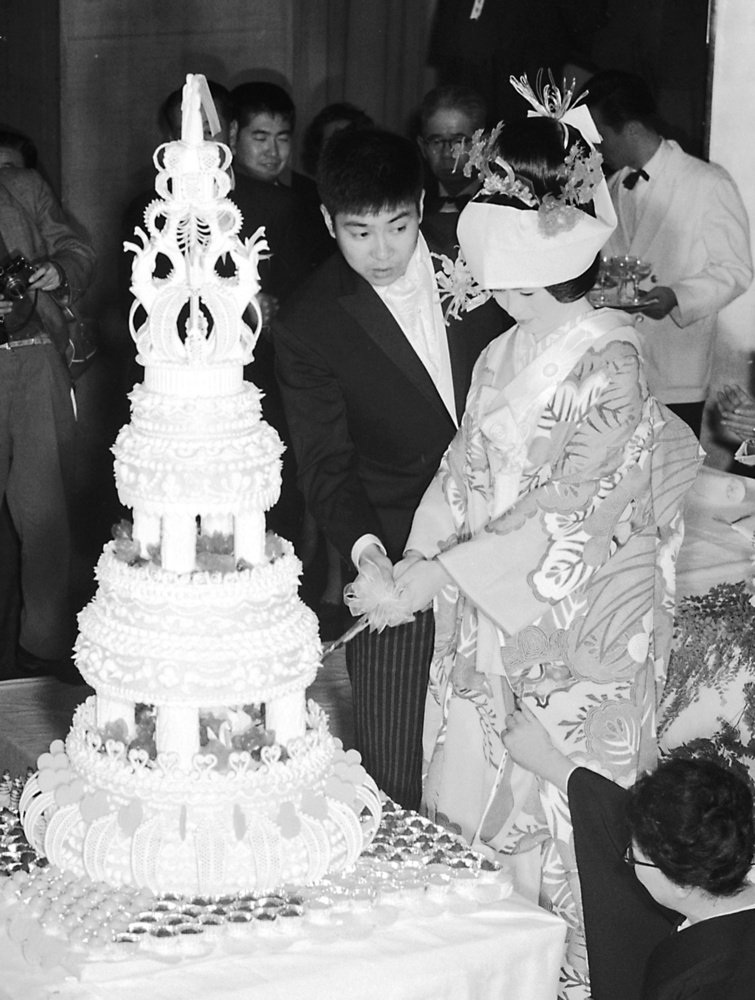 あのころ＞裕次郎、北原三枝が挙式 日活のスター同士|47NEWS（よんなな