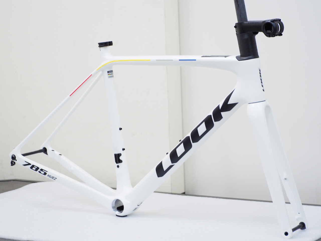 LOOK(ルック)|2024 サイクルショップカンザキ吹田店 ロードバイクの