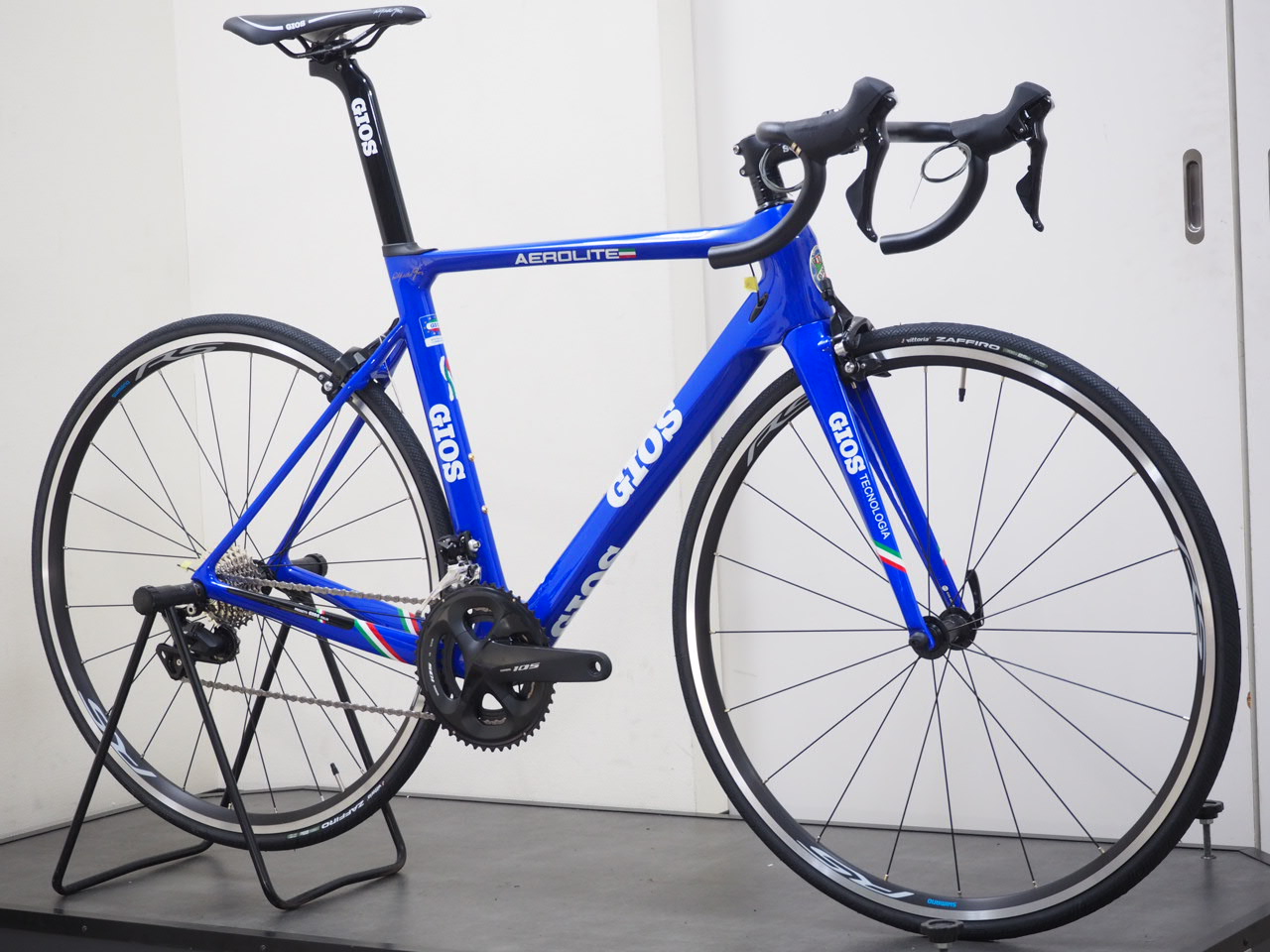 GIOS (ジオス) AERO LITE (エアロライト)105 完成車 2021 | サイクル