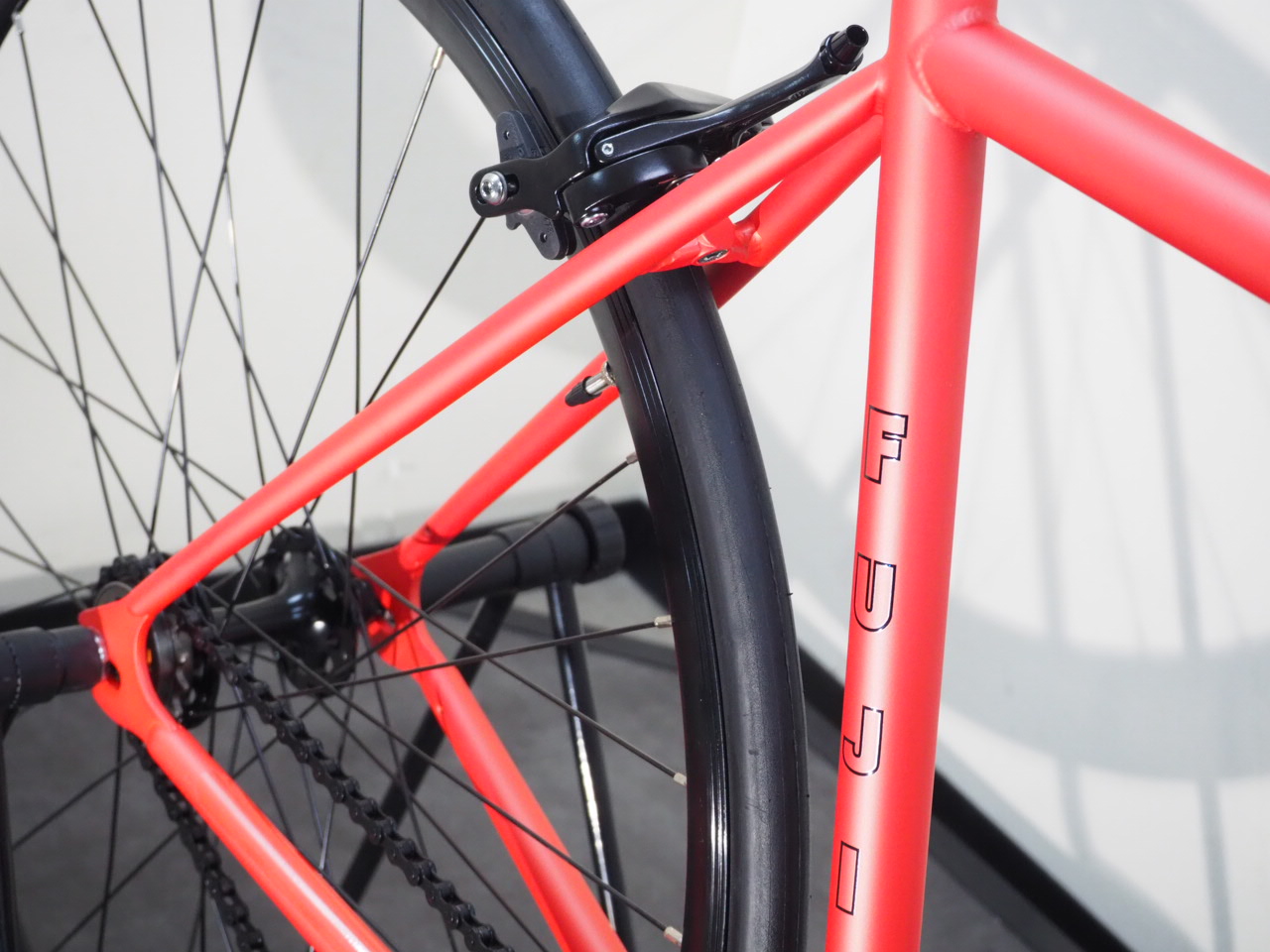 セール】FUJI(フジ) FEATHER(フェザー) 完成車 2023 | サイクル