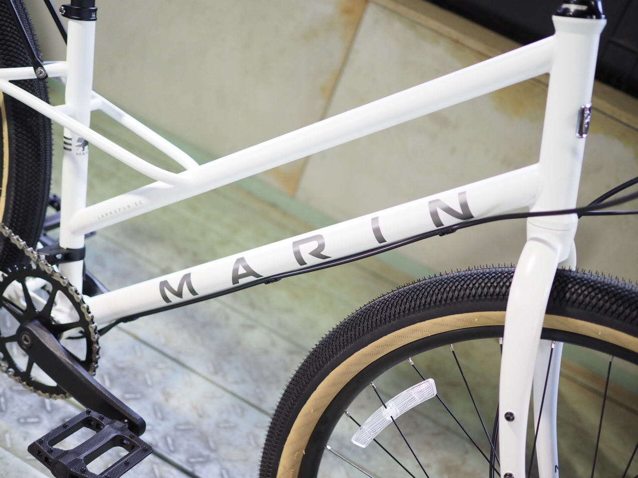 MARIN(マリン) LARKSPUR(ラークスパー) SE 完成車 2023 | サイクル