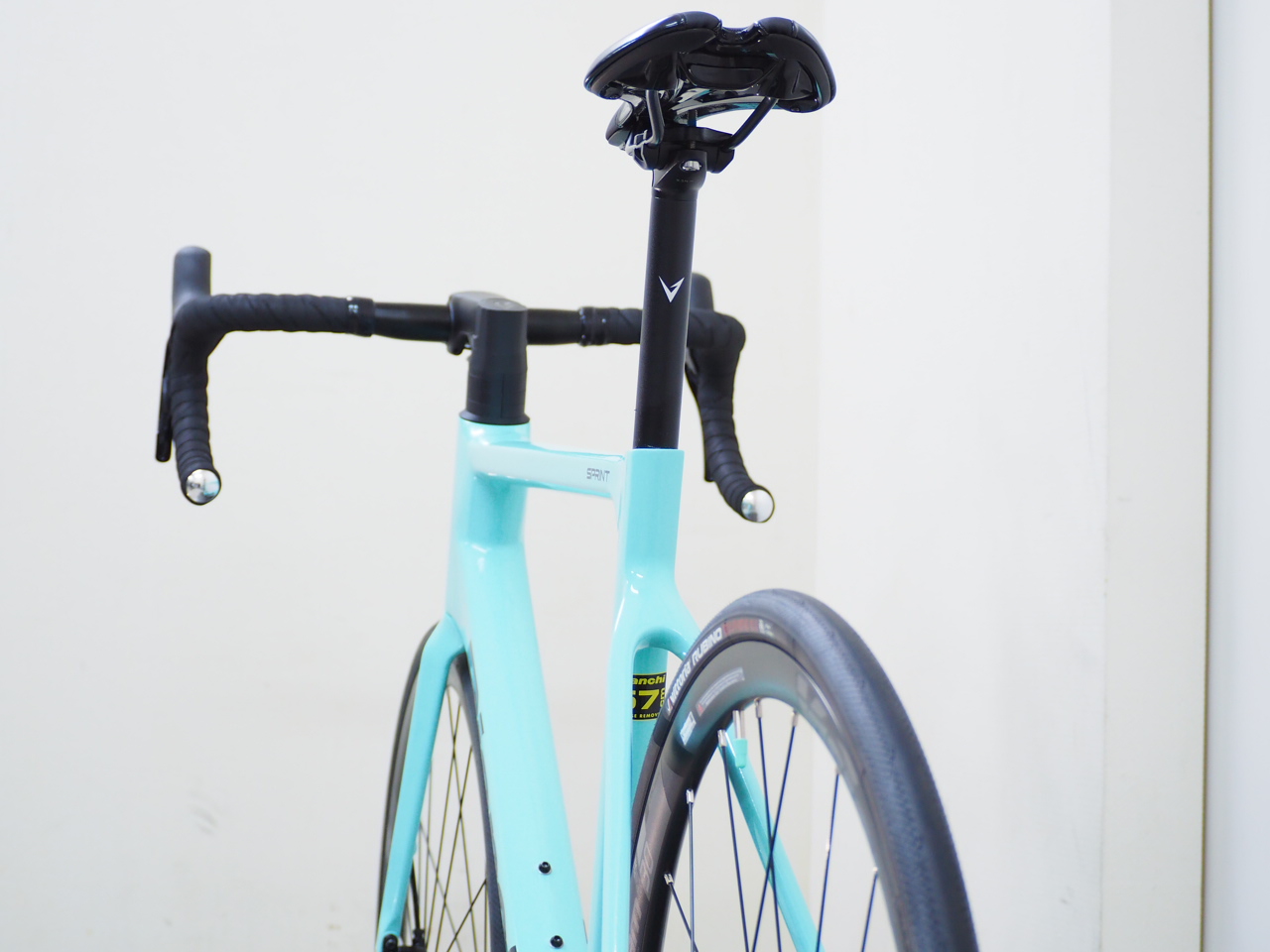 Bianchi(ビアンキ) SPRINT(スプリント)DISC 105 12s完成車 2024