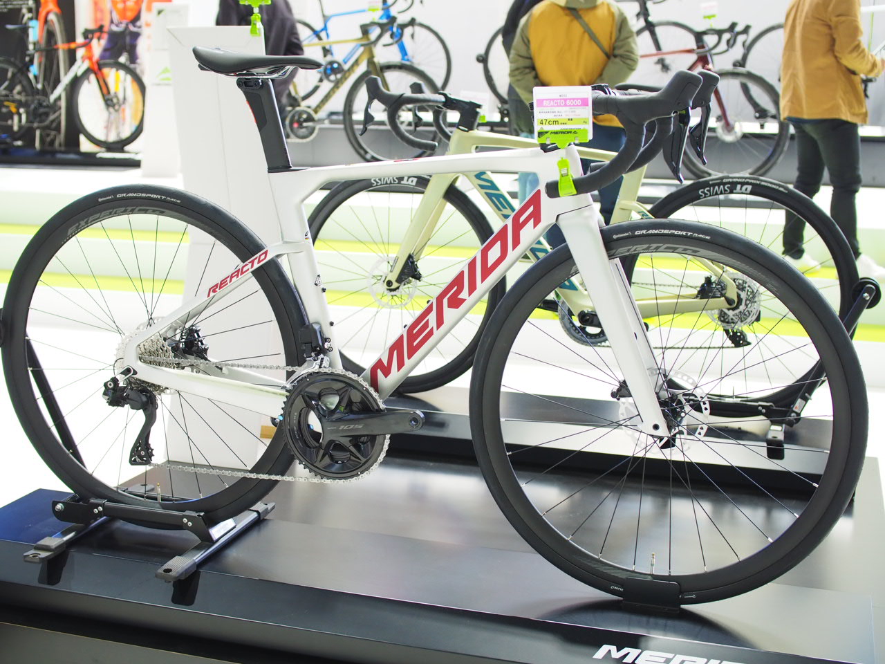 大特価！】MERIDA(メリダ) REACTO(リアクト) 6000 105 Di2完成車 2025