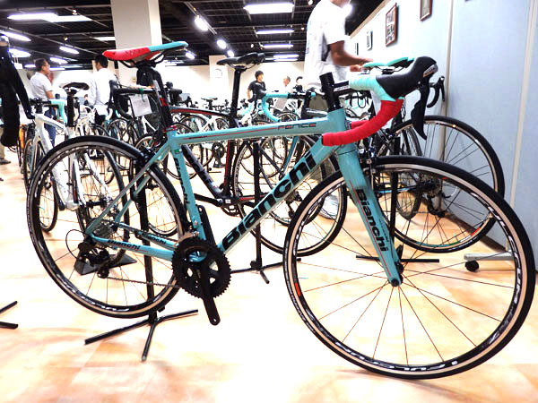 BIANCHI FENICE PRO(ビアンキ フェニーチェ プロ) 105完成車 2016