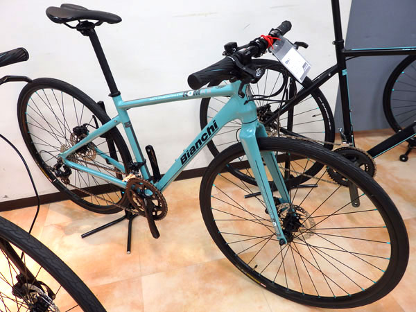 BIANCHI ROMA2(ビアンキ ローマ2) シマノSORA完成車 2016年モデル