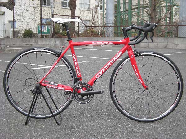 2010年 cannondale ロードレーサー Cannondale road bike caad95
