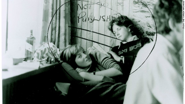 10代のダイアナ元妃写した「非公開」写真が競売に - CNN.co.jp