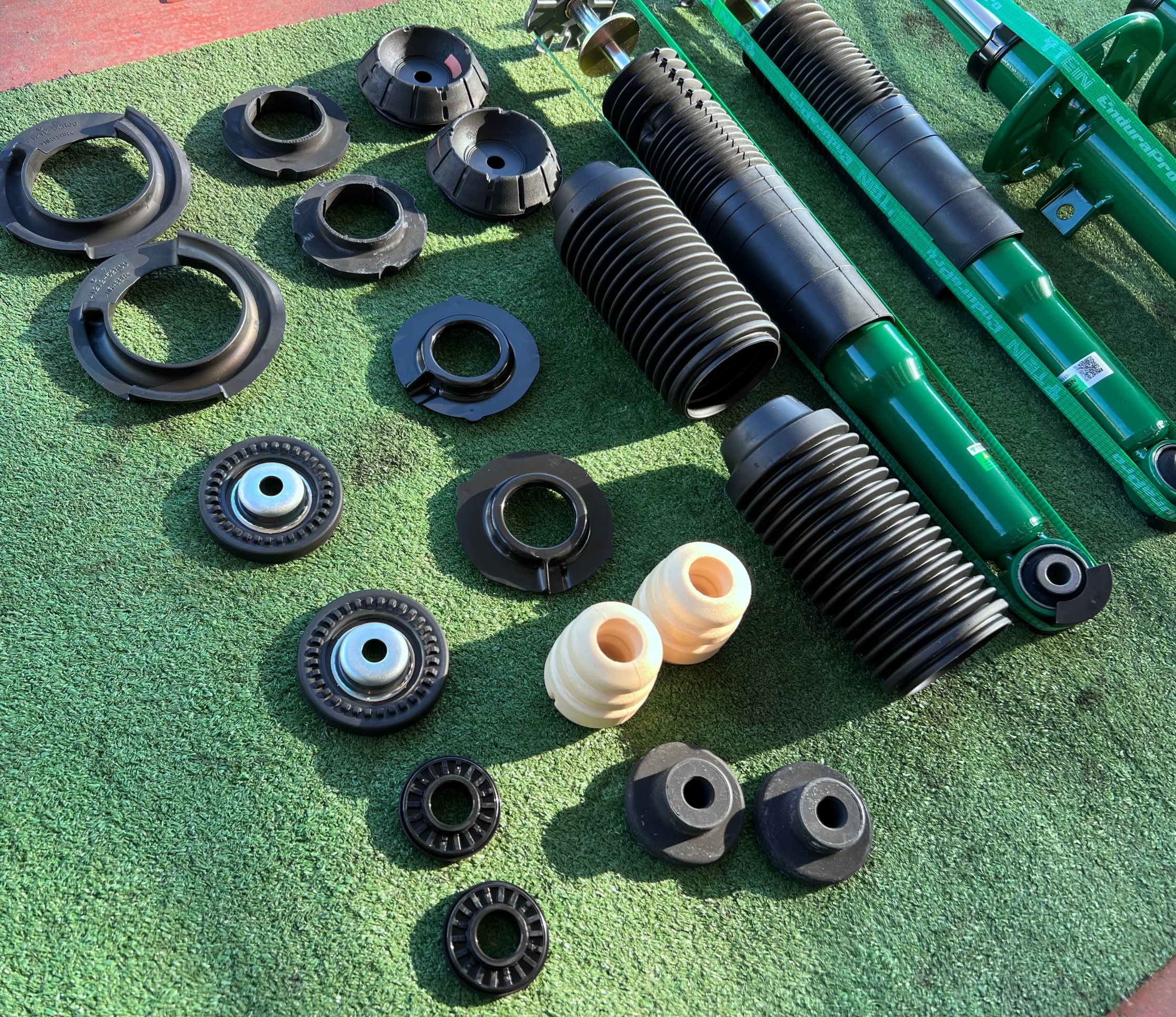 スイフトスポーツ 足回り交換 《 ZC33S × TEIN 純正形状 EnduraPro