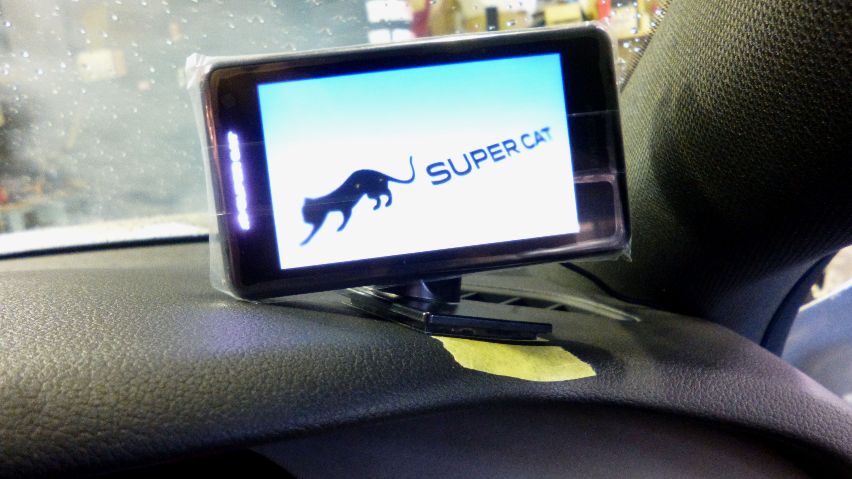 ユピテル レーダー探知機 SUPER CAT GWR303sd 取付作業 ／ AUDI A7