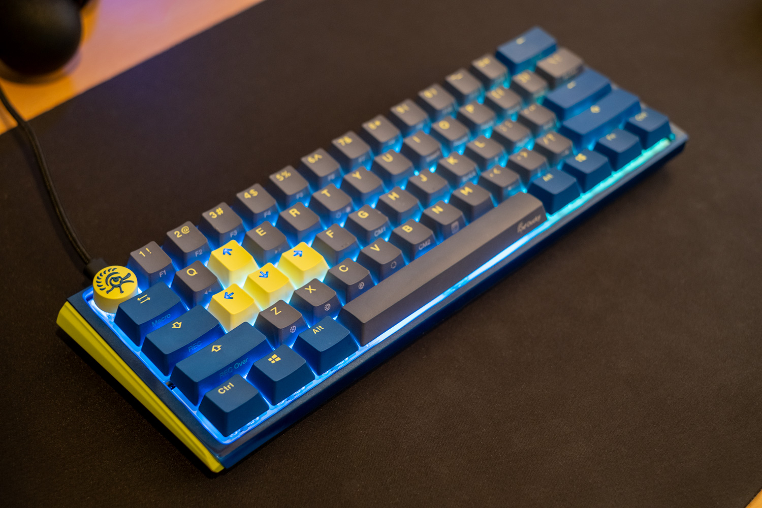 正直レビュー】Ducky One 3 Miniを手に入れたので、Ducky One 2 Miniと