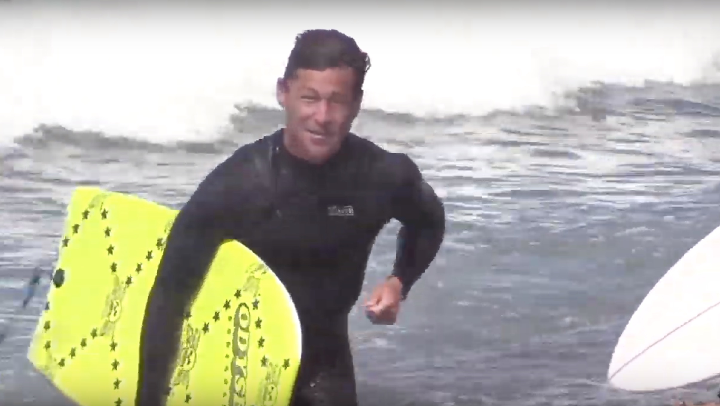 驚異の】超短くて小さいCatch Surfスタンドアップ・ボディ