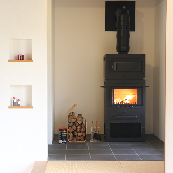 展示機の販売のお知らせ】憧れの薪ストーブを少しでもお得に手に入れ