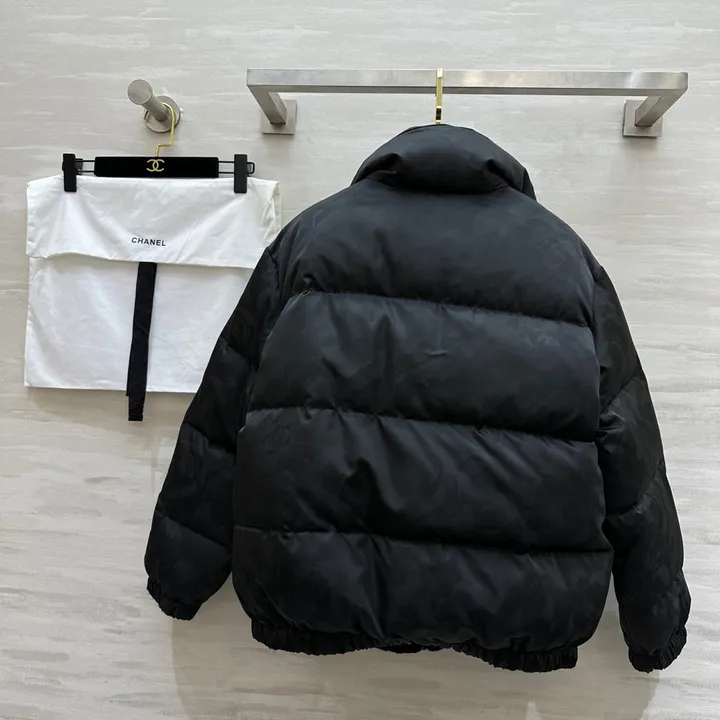シャネル ココネージュ ダウンジャケット 秋冬 厚手 暖かい ブラック