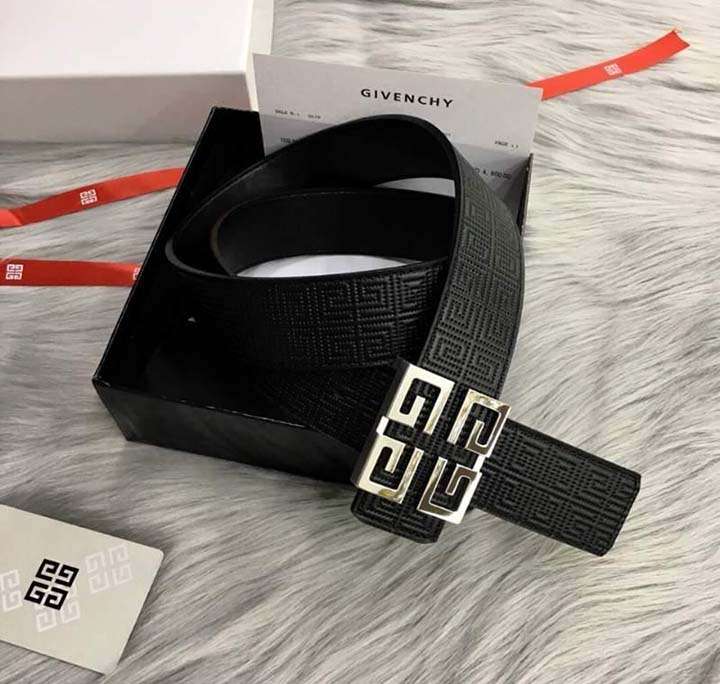 GIVENCHY ジバンシィ ベルト エンボスレザーベルト メンズ ベルト 留め