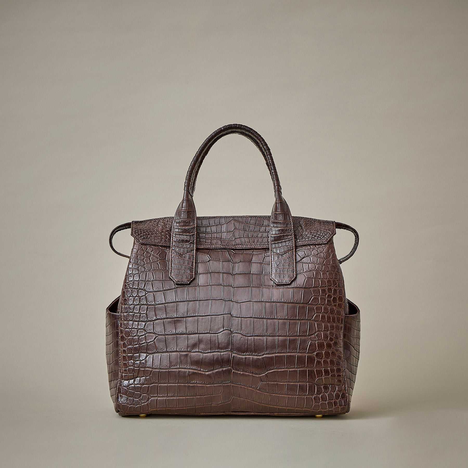 key hole boston MID / co23sskh030 / crocodile leather – cornelian