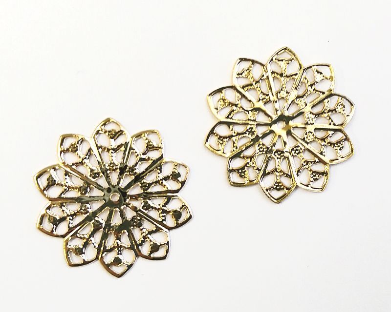 デッドストック/鉄製透かしパーツ/レースフラワー10弁花/ゴールド