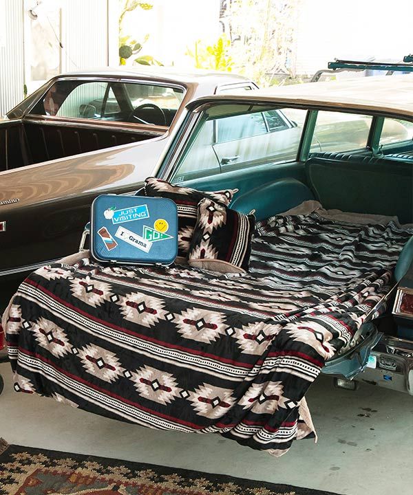 裏ボア】ブランケット MEGA（280×200cm）《NOMADY》(BLACK