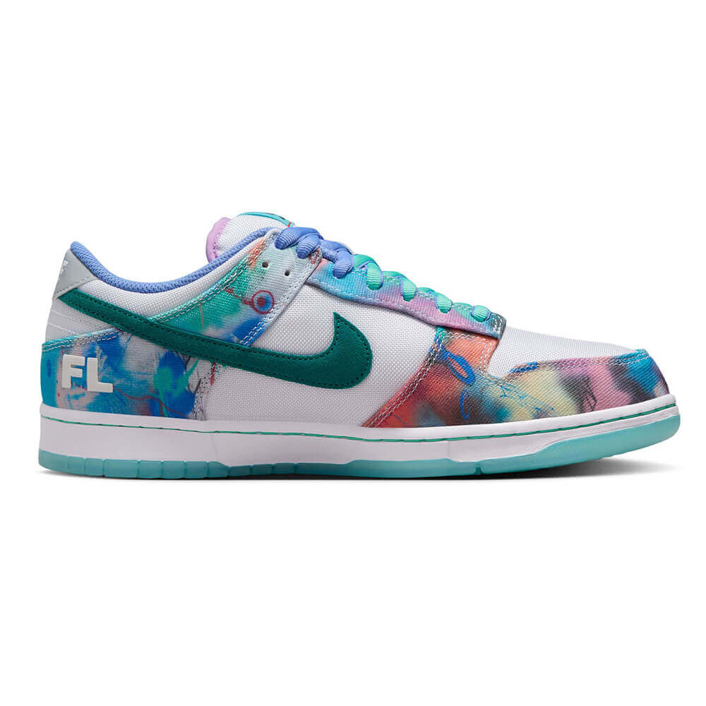 商品情報】 NIKE SB シューズ DUNK LOW OG QS x FUTURA HF6061-400