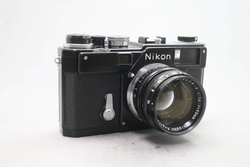 nik1235_800x.jpg?v=1765176725