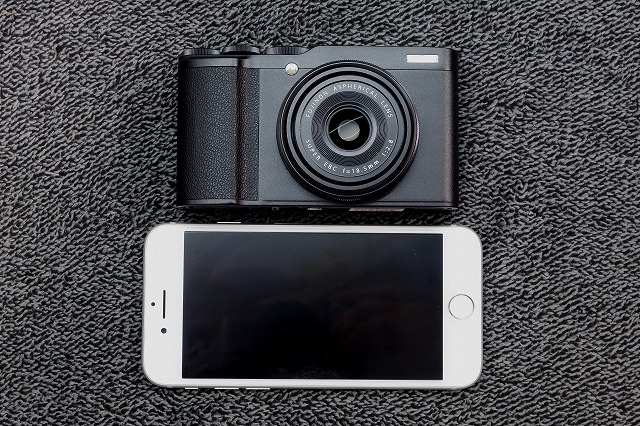 小さなボディに】FUJIFILM XF10 使用レビュー【大きな魅力】