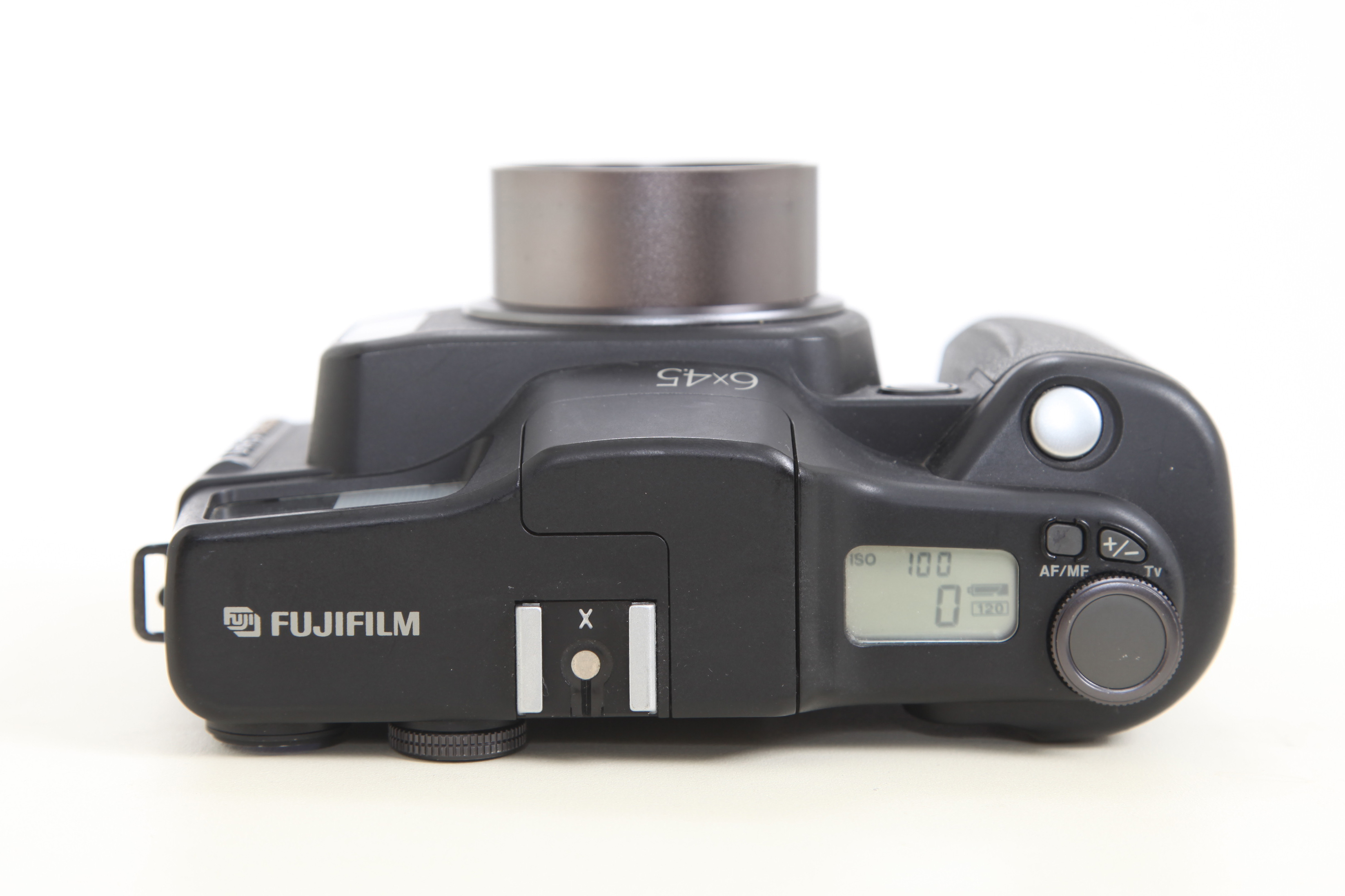 中古入荷情報】ﾌｼﾞﾌｨﾙﾑ GA645i Professional 入荷！