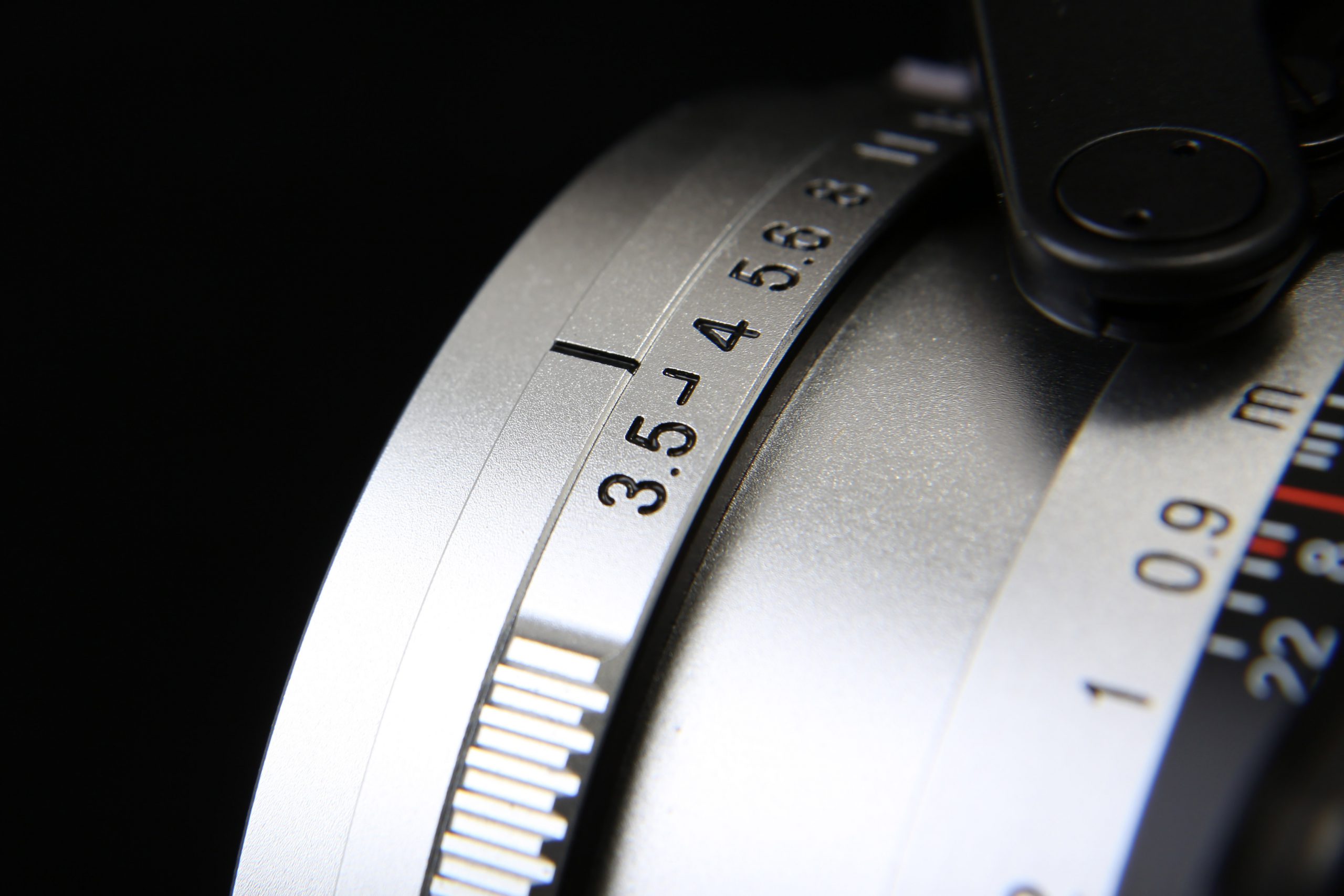 FUJIFILM GF670 Professional 使用レビュー 【コンパクトな蛇腹中判