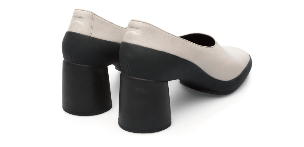 New ! Shoes「Upright」 | Topics | Camper（カンペール）日本公式サイト