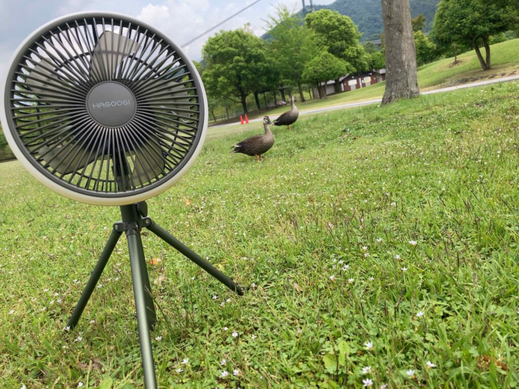HAGOOGI『ポータブル扇風機』が収納ケース付きでキャンプに最適