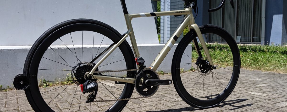 現代アルミフレームの最高傑作、CAAD13 DISC FORCE ETAPご覧いただけ