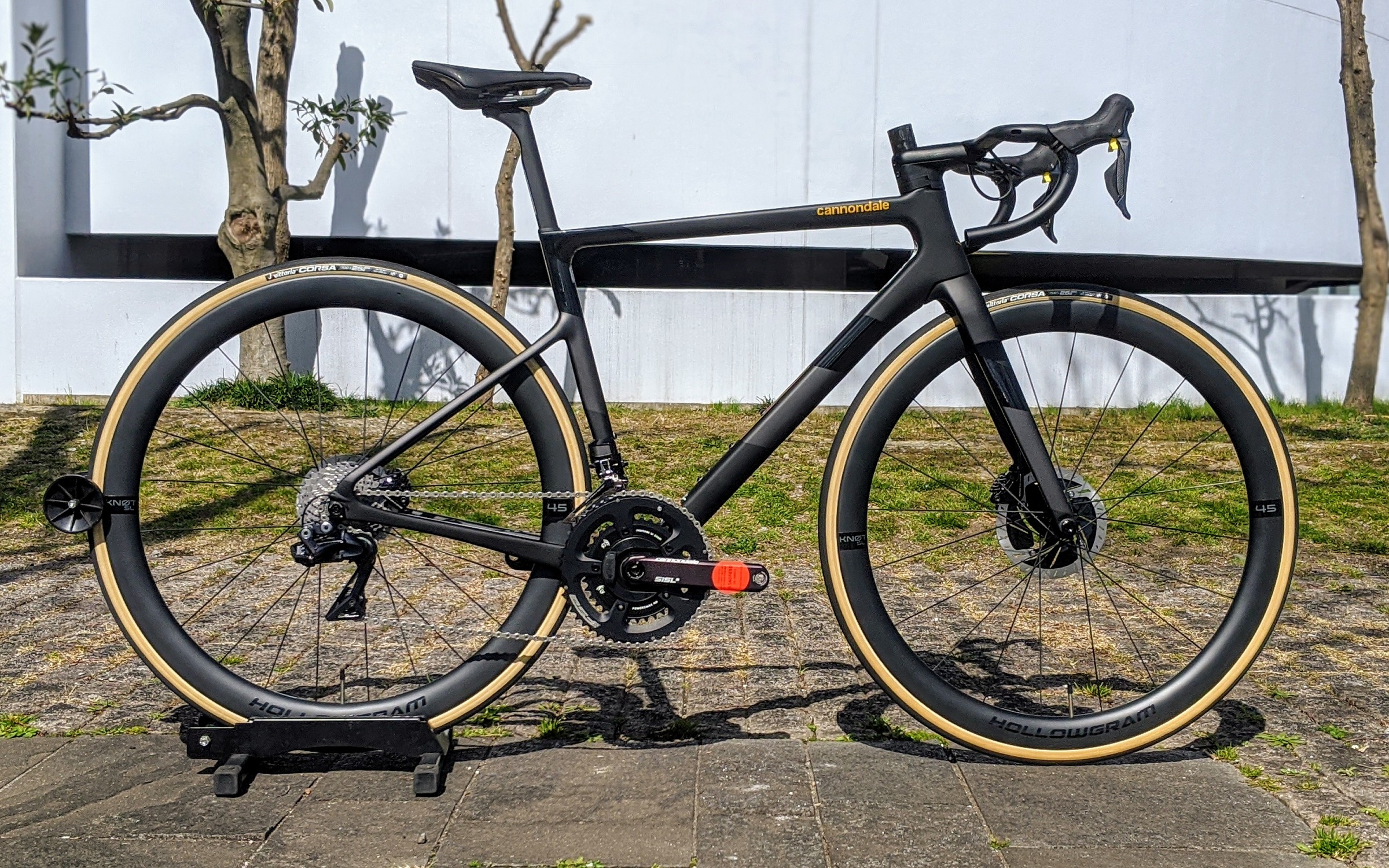 2020年モデルクリアランス！ SuperSix EVO Hi-MOD Disc Dura Ace Di2