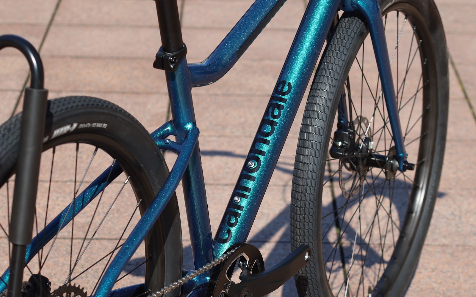 Treadwell 2ニューカラー！ディープティール入荷しております