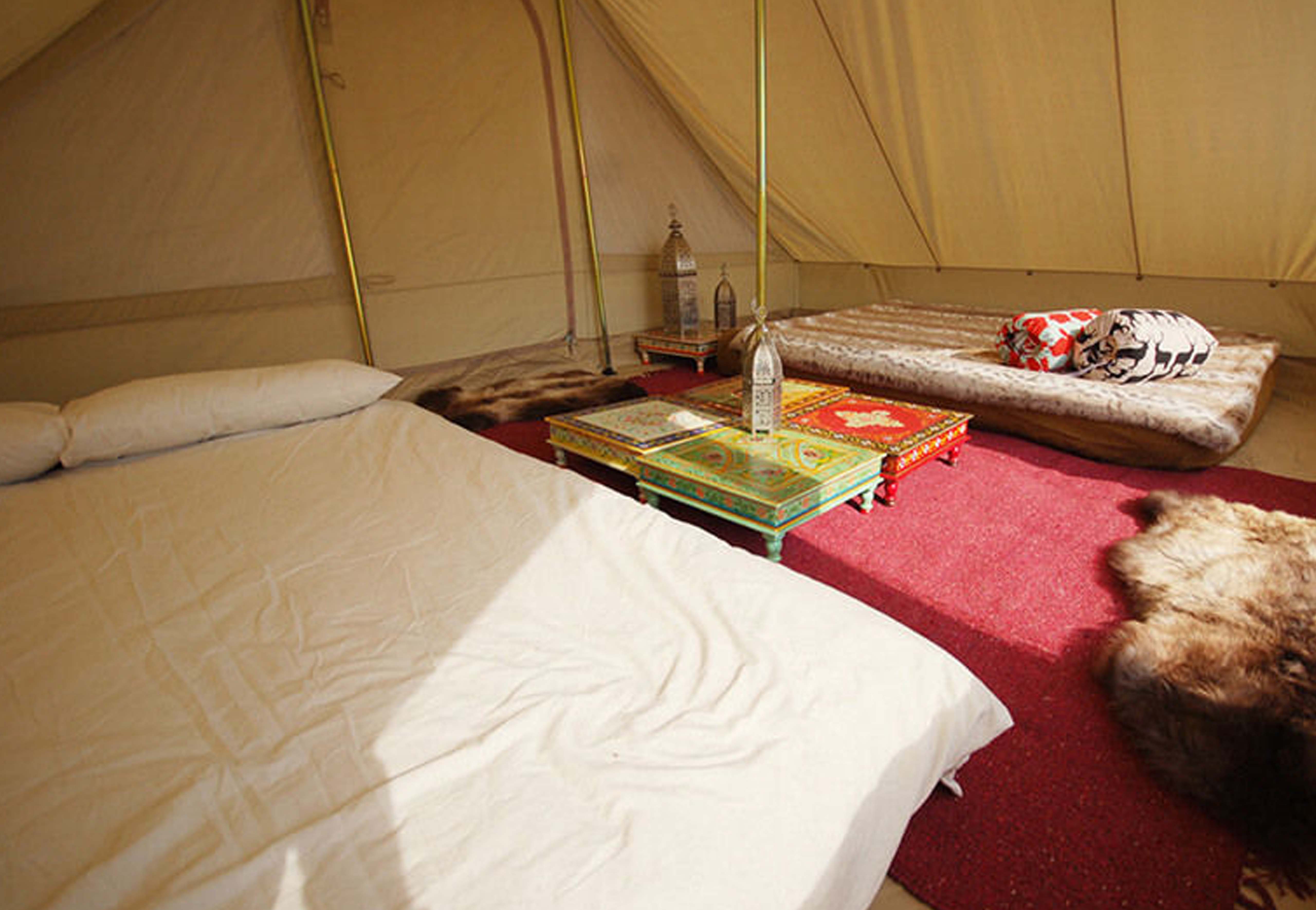 Roman Deluxe | CanvasCamp