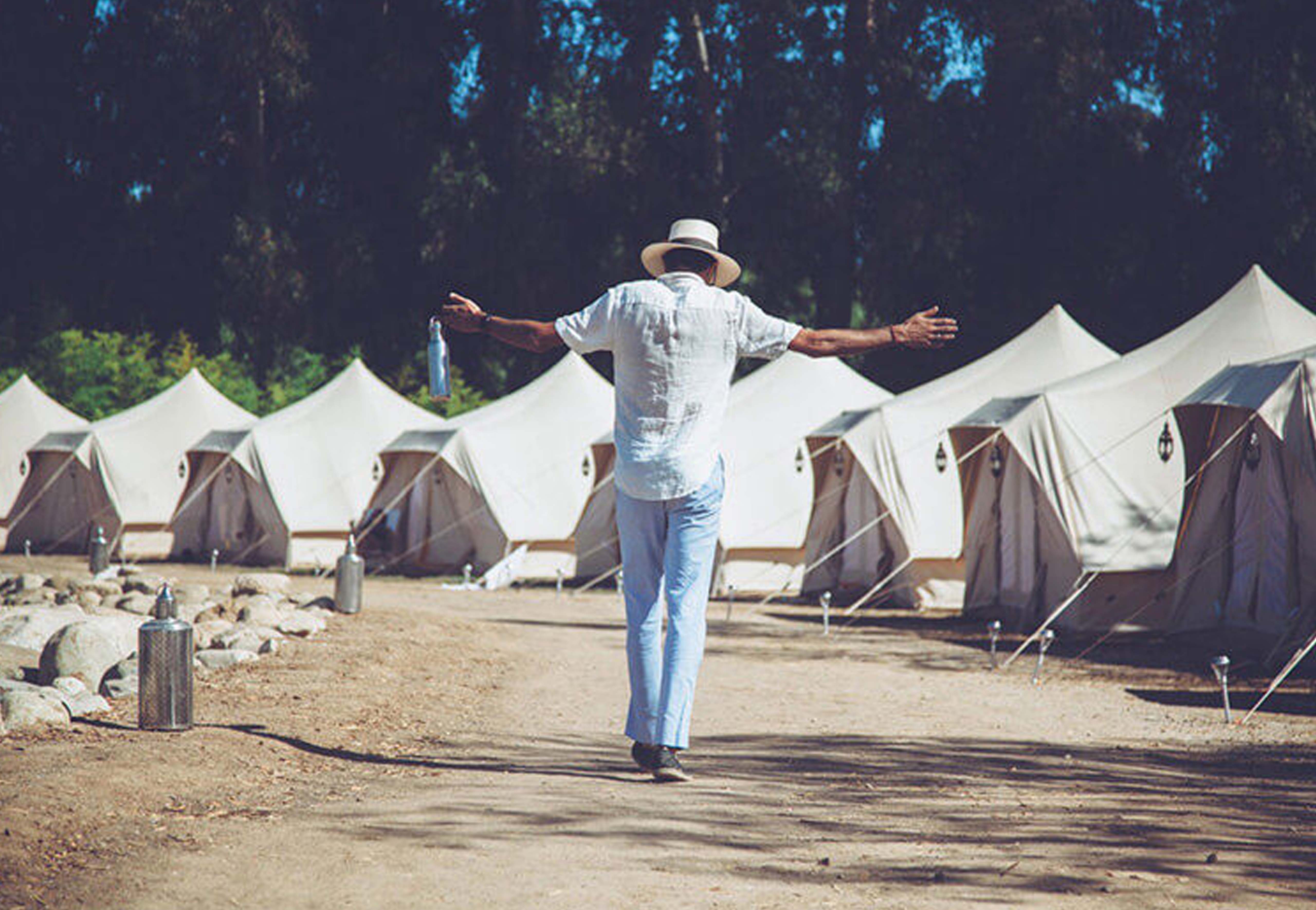 Roman Deluxe | CanvasCamp