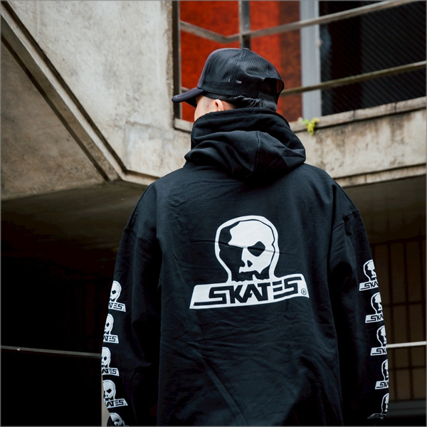 SKULLSKATES パーカー